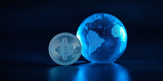 Las divisas digitales se integran al sistema financiero tradicional a escala mundial